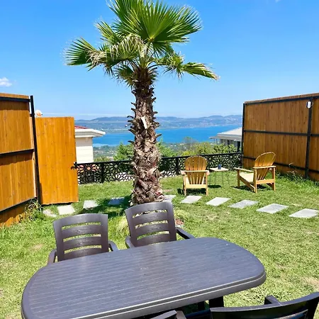 Sakarya Kurtkoey Dibektas Da 2 1 Salon , Oezel Havuz -goel Manzarali - 5 Kisilik - Bng-117-b Nyaraló *